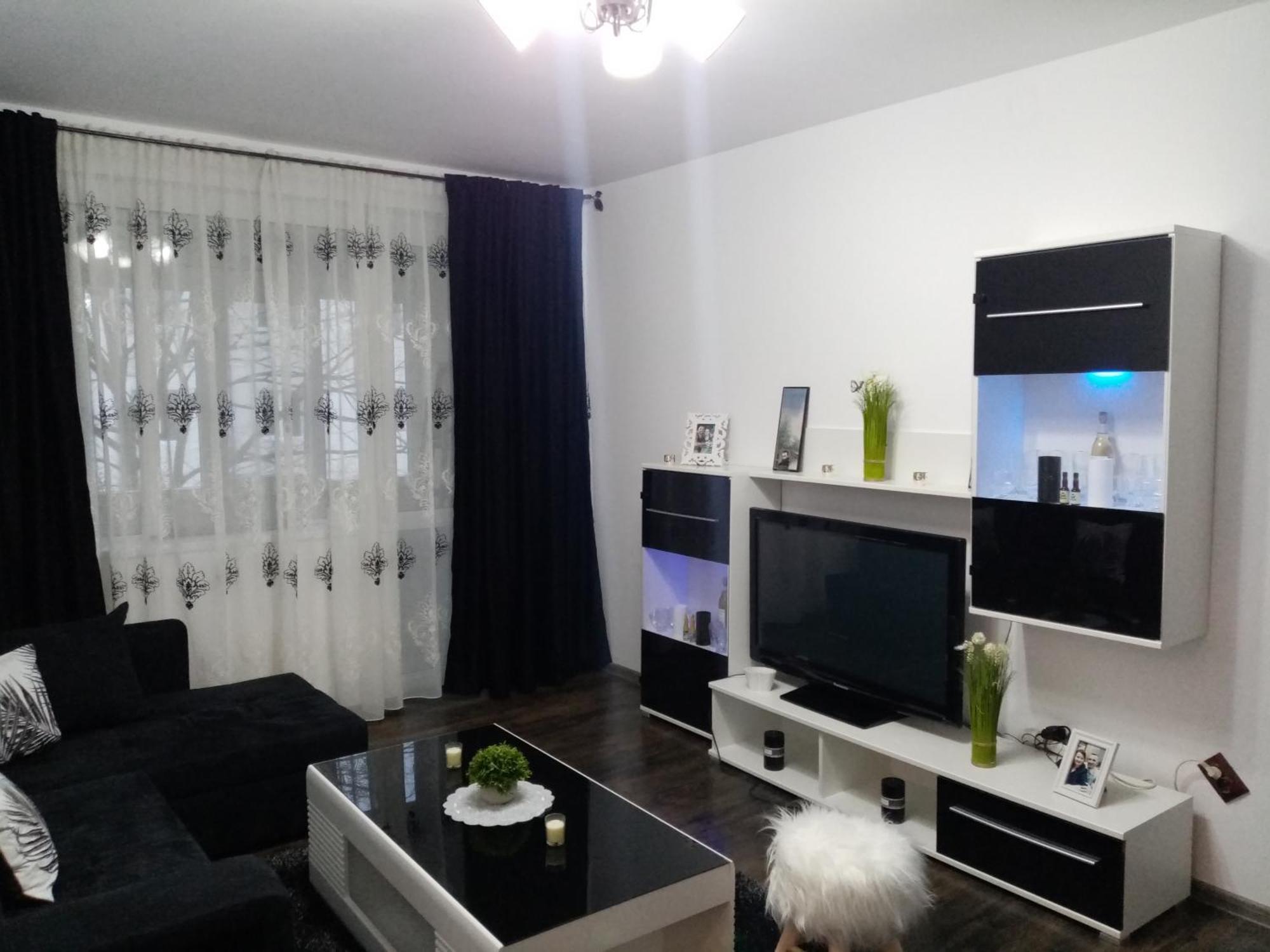 Apartament R&A Appartement Orşova Buitenkant foto