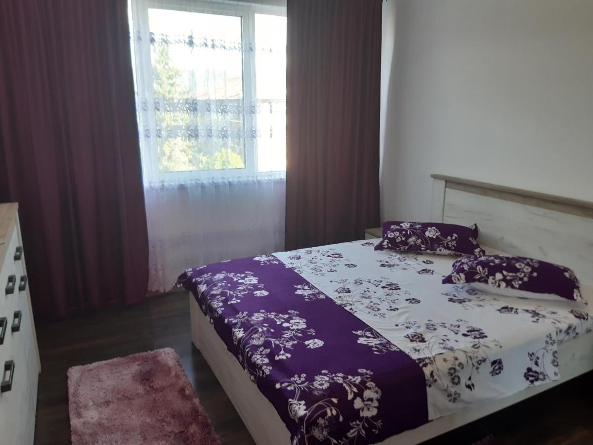 Apartament R&A Appartement Orşova Buitenkant foto